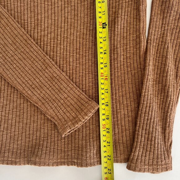 NWT Everlane The Cozy Rib Long-Sleeve Tee / cappuccino / small - Picture 4 of 7